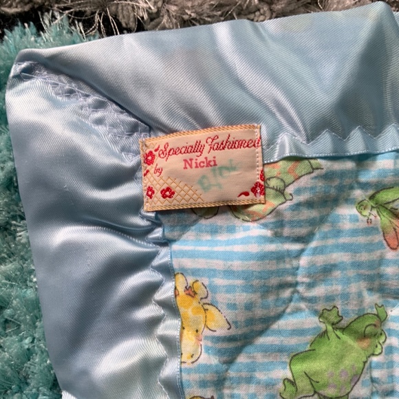 Homemade Baby Quilt, Elephants Ducks Giraffe Frogs - Picture 3 of 3